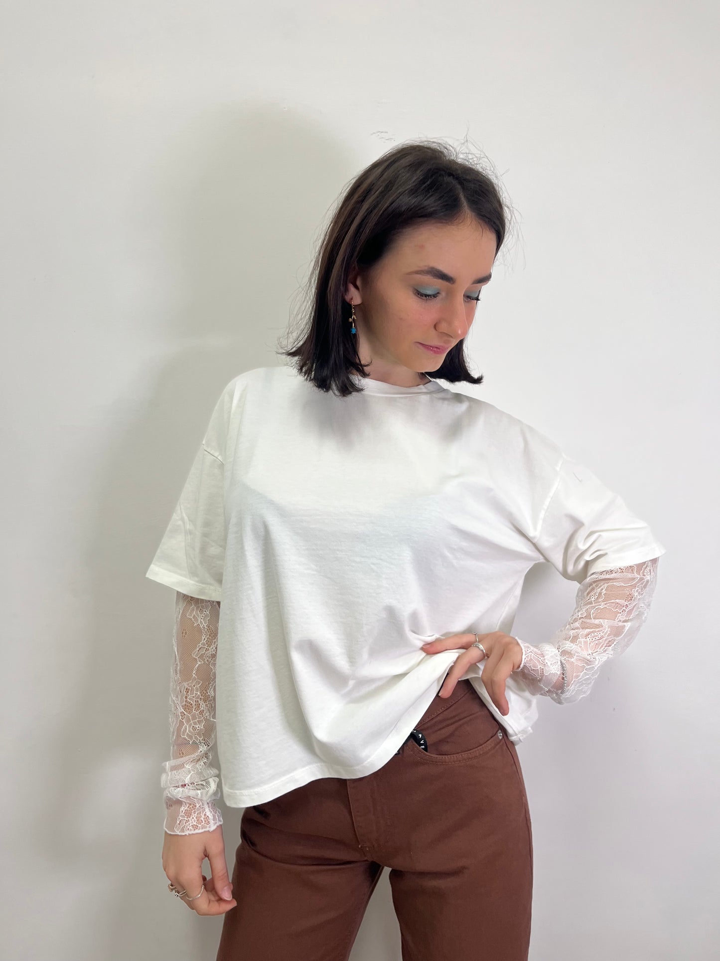 T-shirt Bianca manica in pizzo Susy Mix