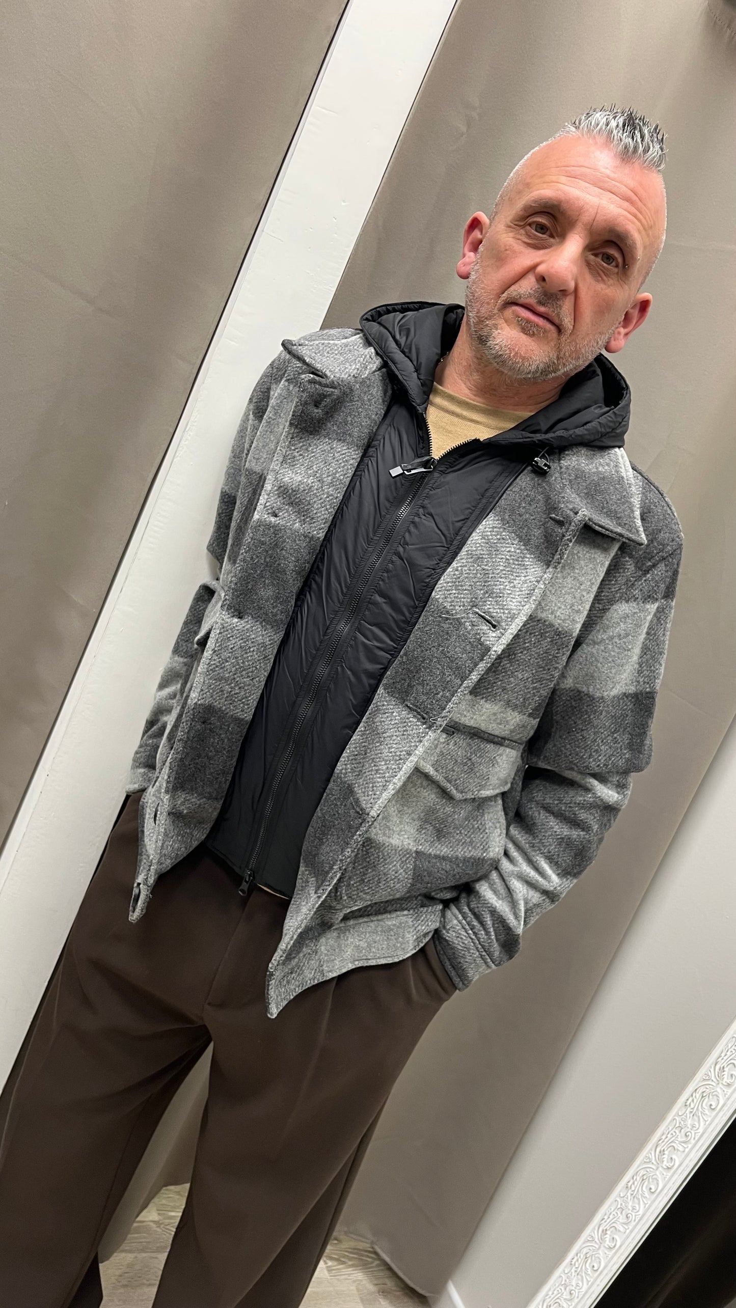 Cappotto Corto Fantasia Quadri Gianni Lupo Grigia