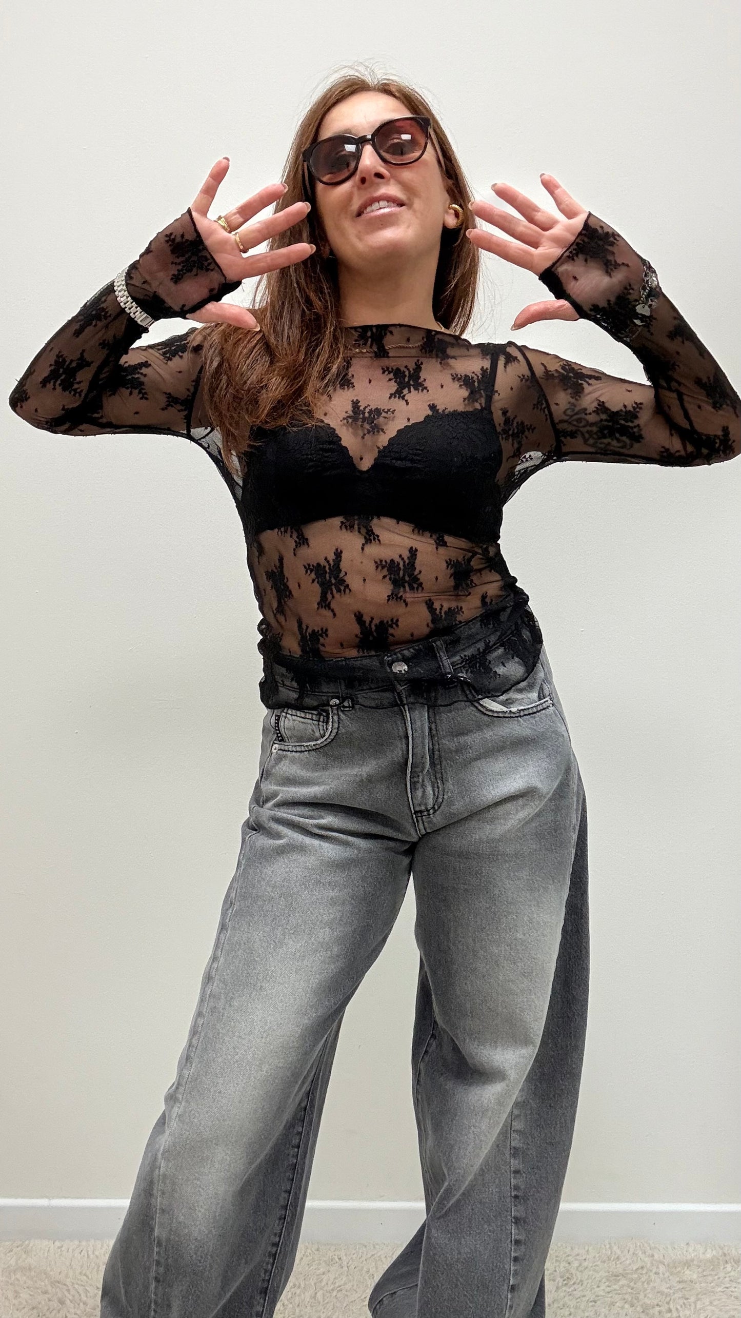Maglia pizzo con guantino Susy Mix nero