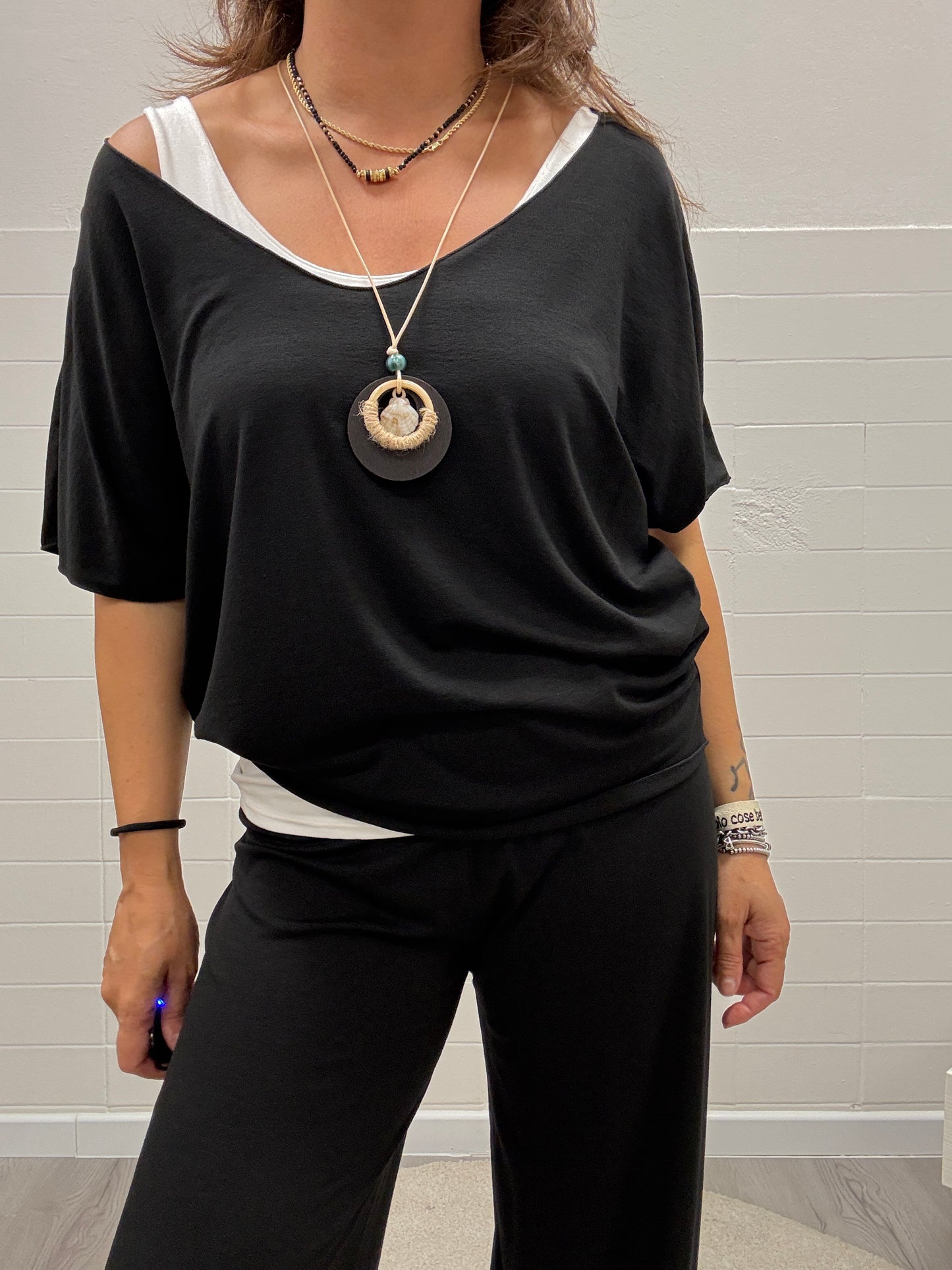 Susy Mix Completo coordinato viscosa con collana Nero