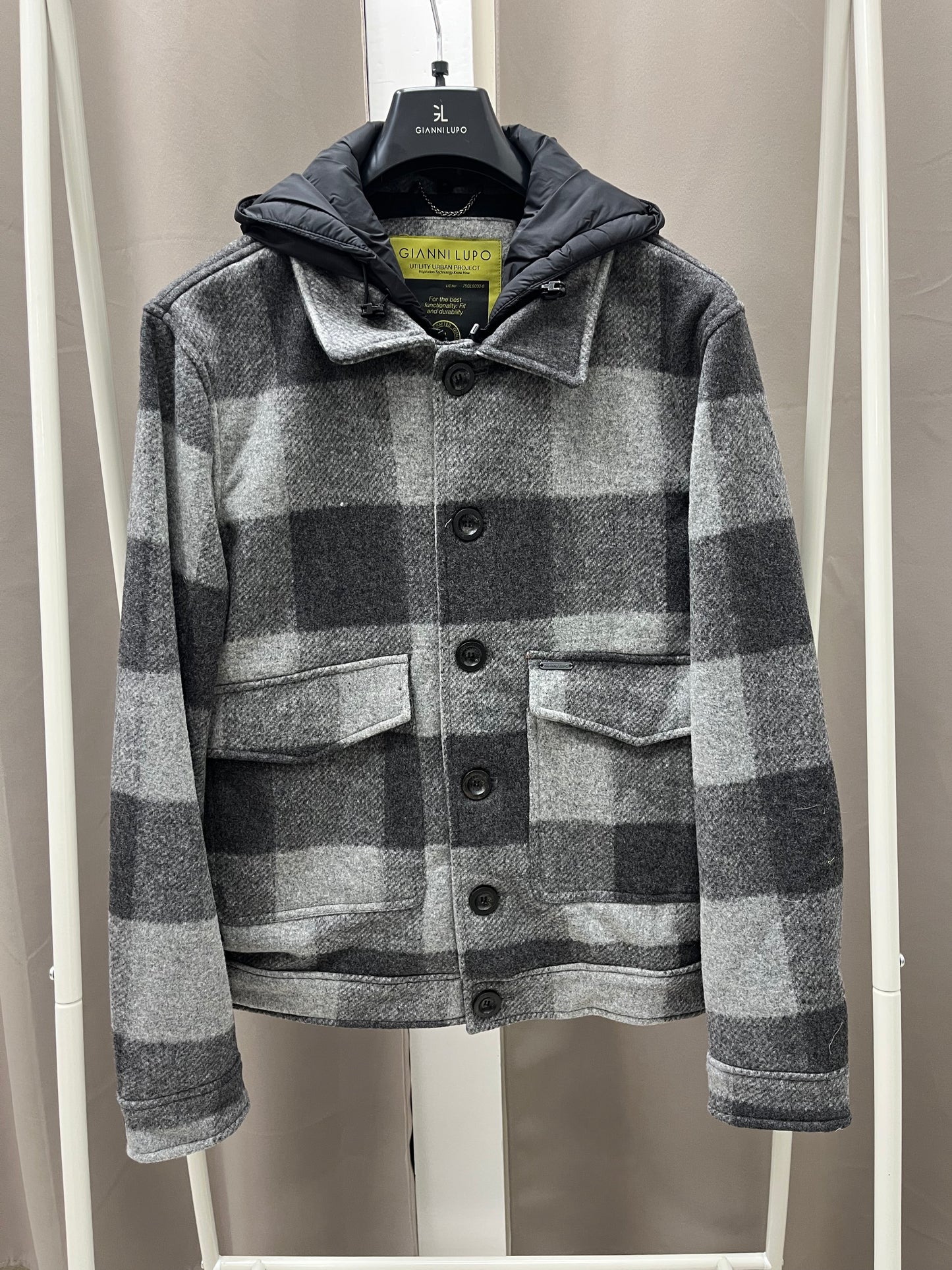 Cappotto Corto Fantasia Quadri Gianni Lupo Grigia