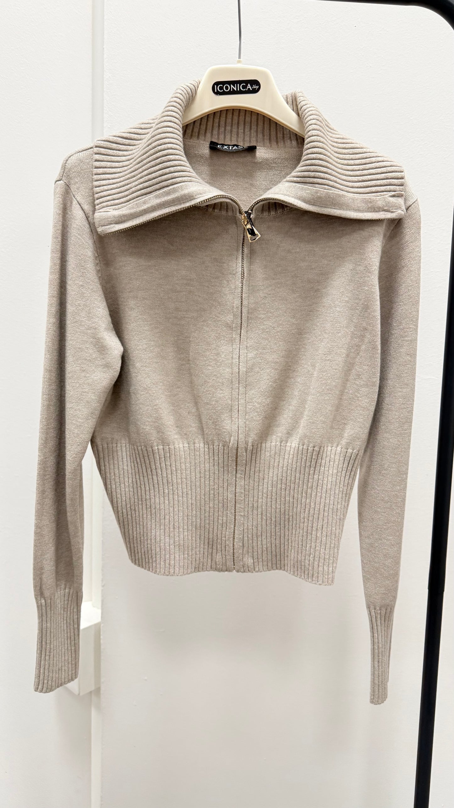 Maglia liscia con zip Extasy tortora