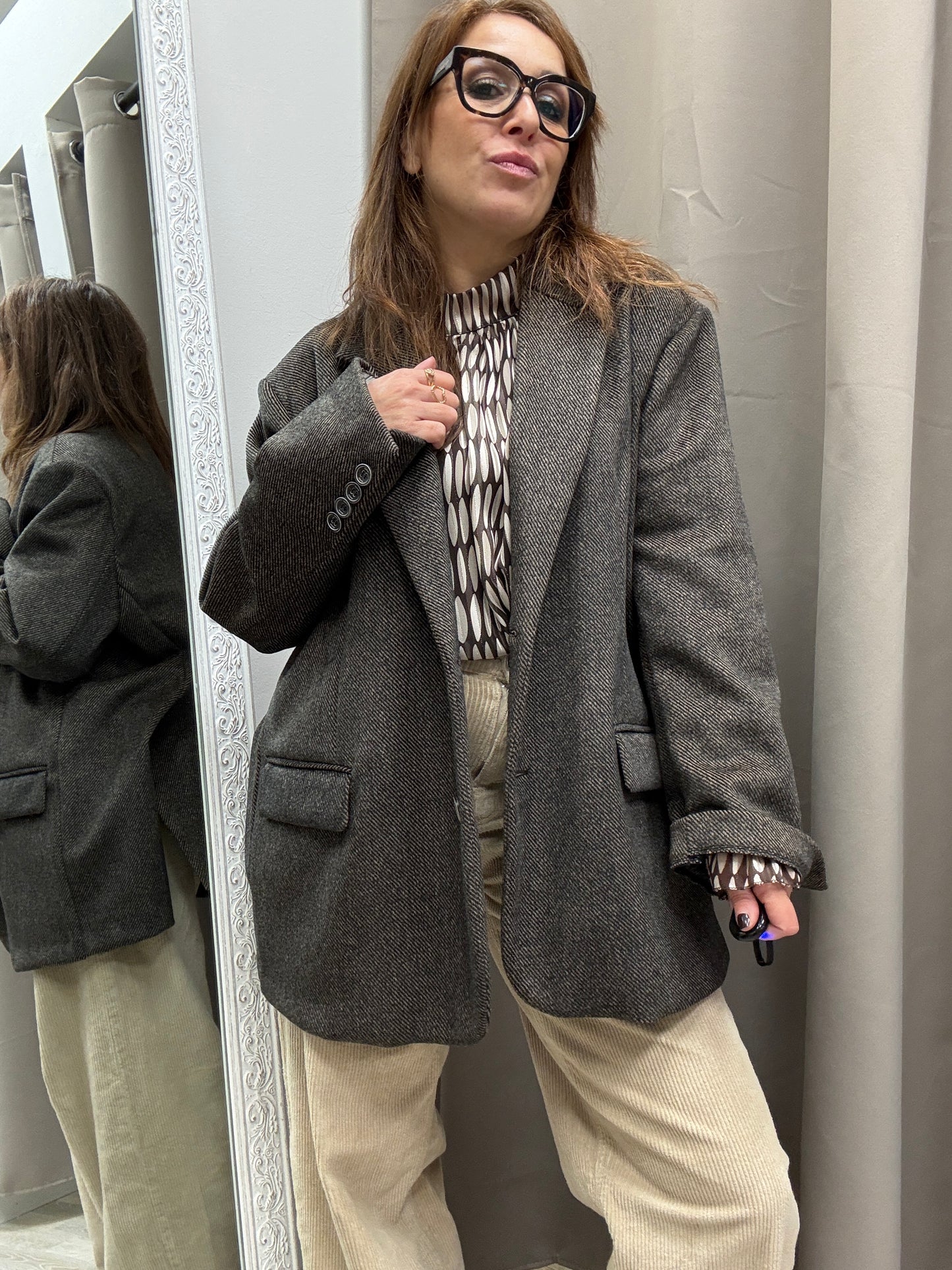 Giacca cappotto over spigata moro con spacchetti