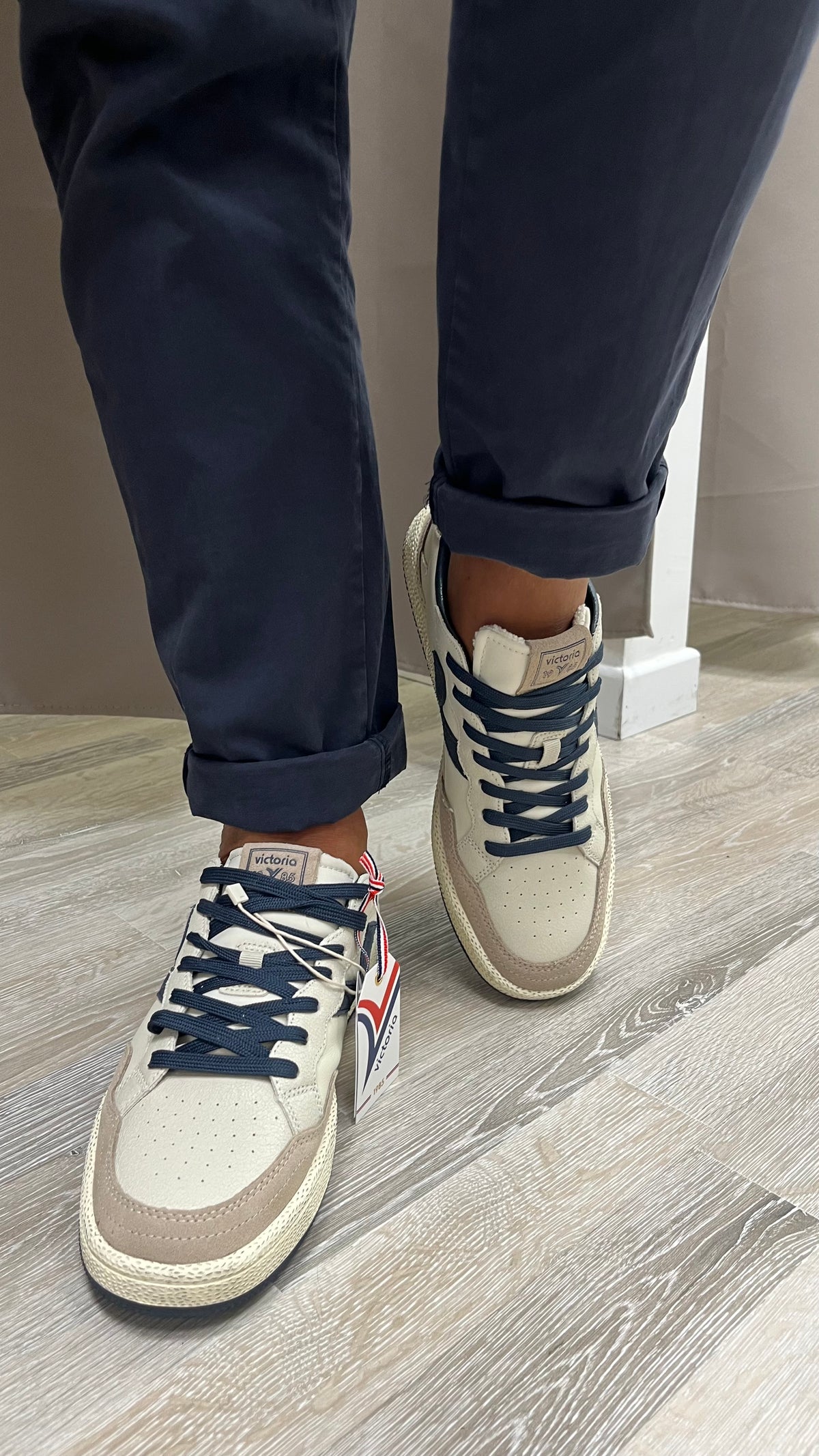 Sneakers Victoria Uomo in Pelle Beige e Tortora