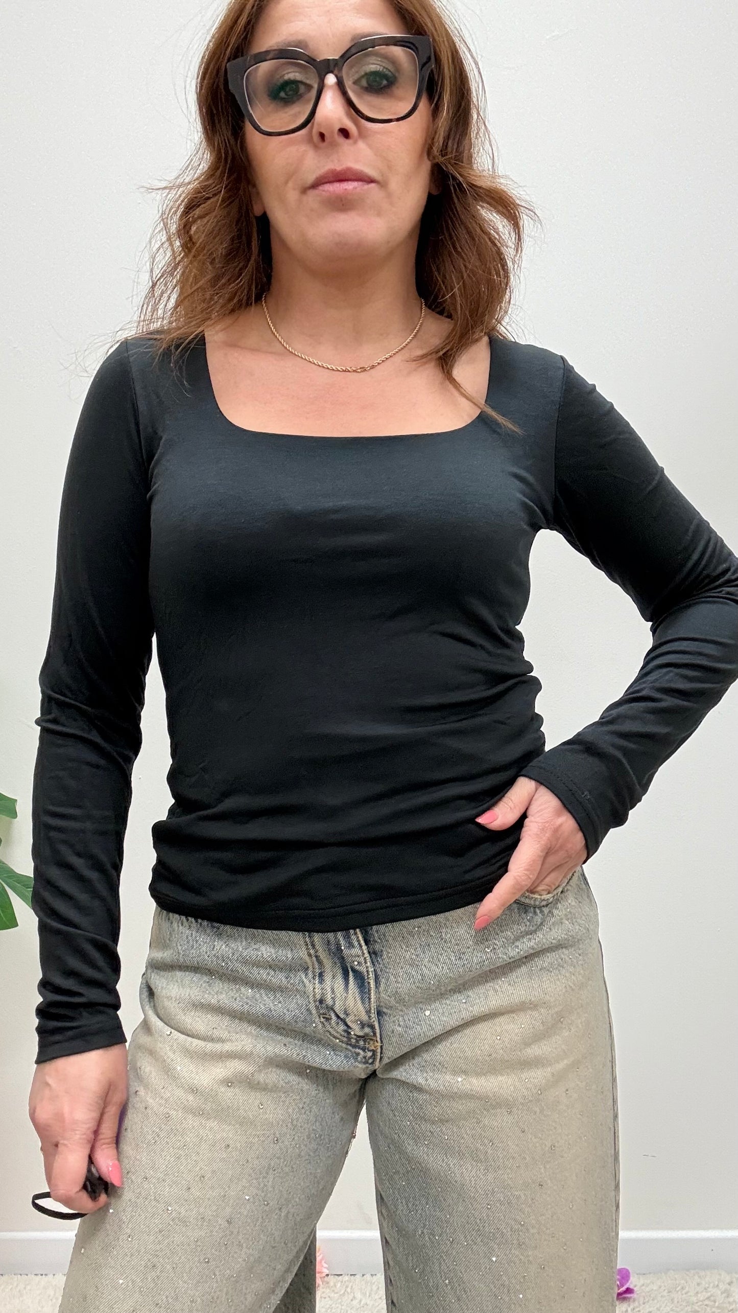 Maglia basica scollo quadrato Susy Mix Nera