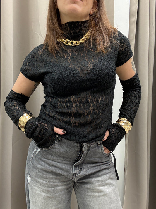 Maglia Lupetto pizzo nero con manicotti