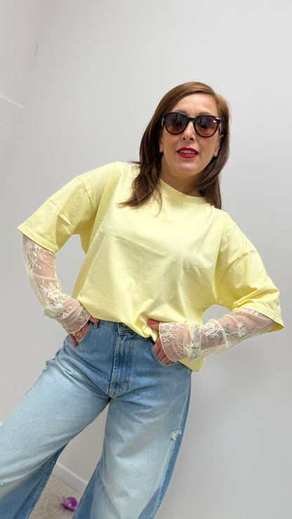 Susy Mix T-Shirt con Manica in Pizzo Gialla