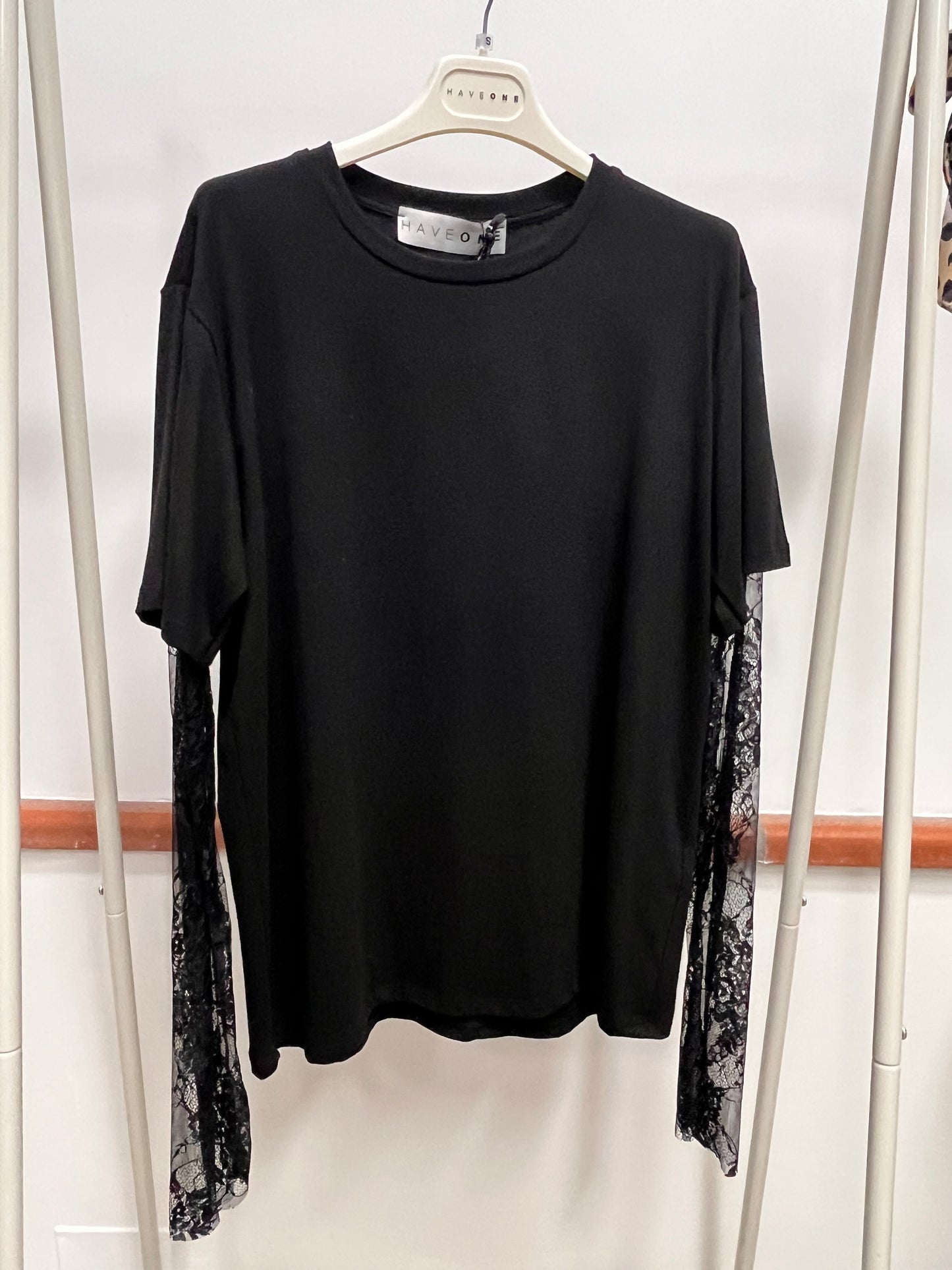 T-Shirt Manica in Pizzo Haveone