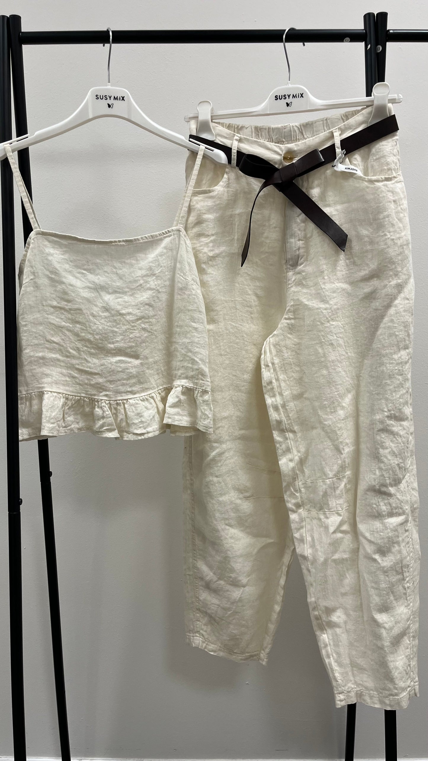 Top con Gala in Lino Burro Susy Mix Art.34141