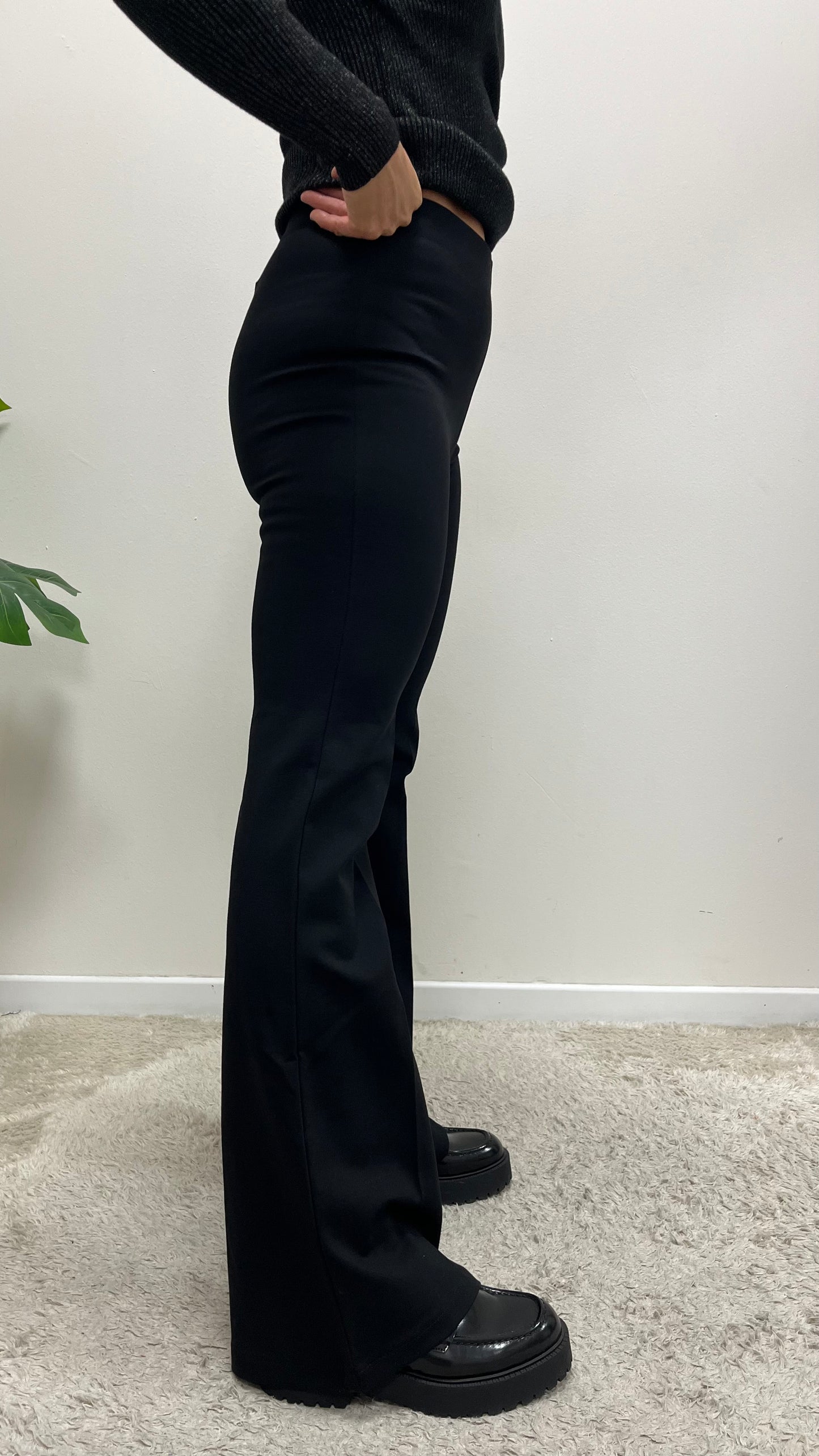 Pantalone a zampa in punto milano Extasy nero