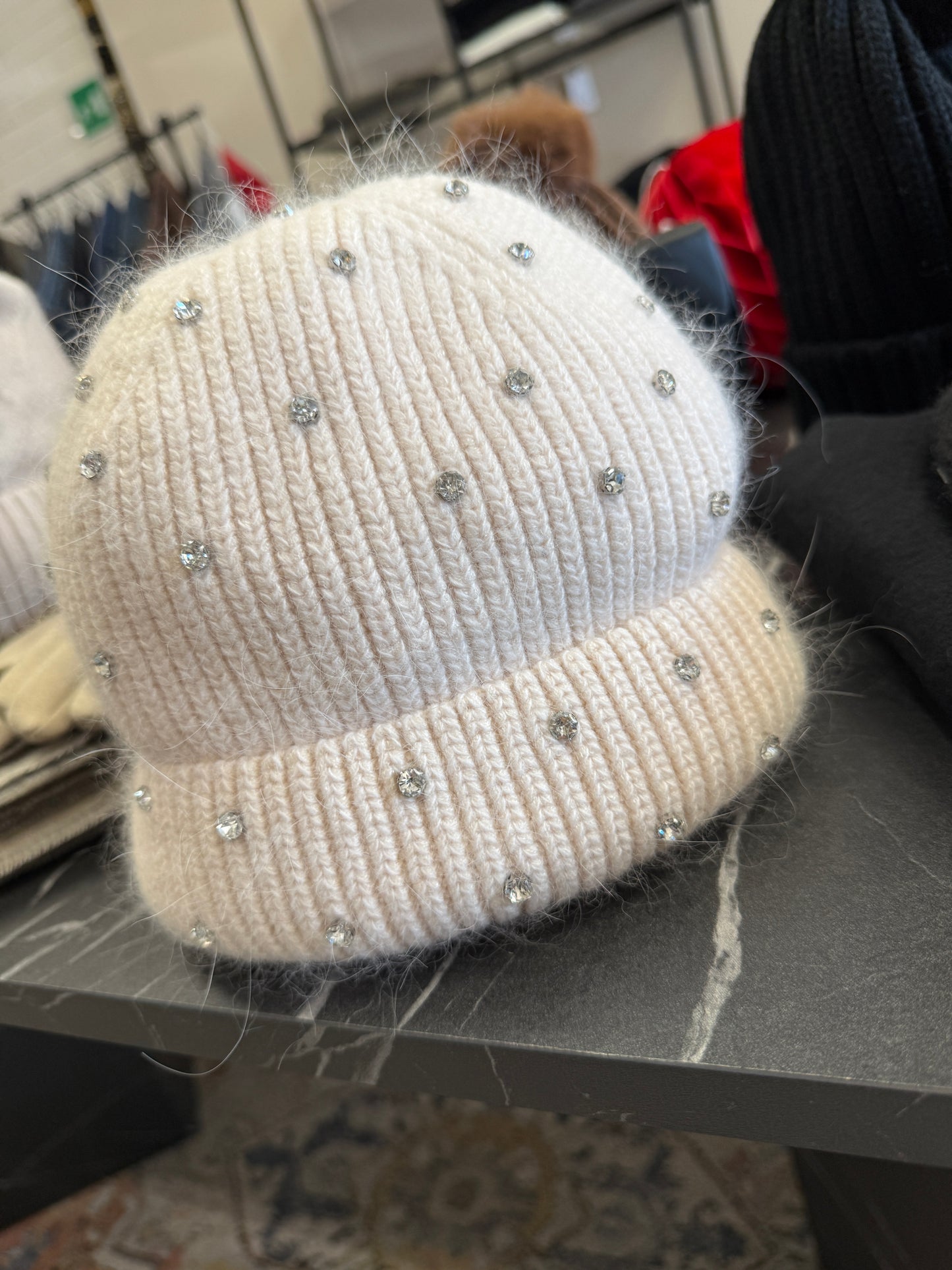 Cappellino burro strass Memoire