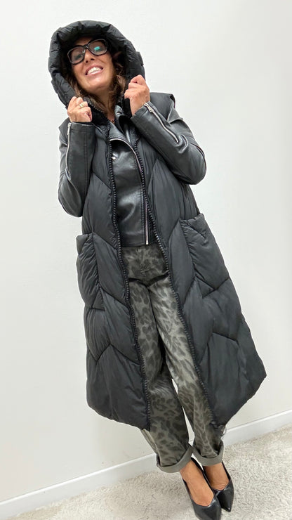 Gilet trapuntato con cappuccio Extasy nero