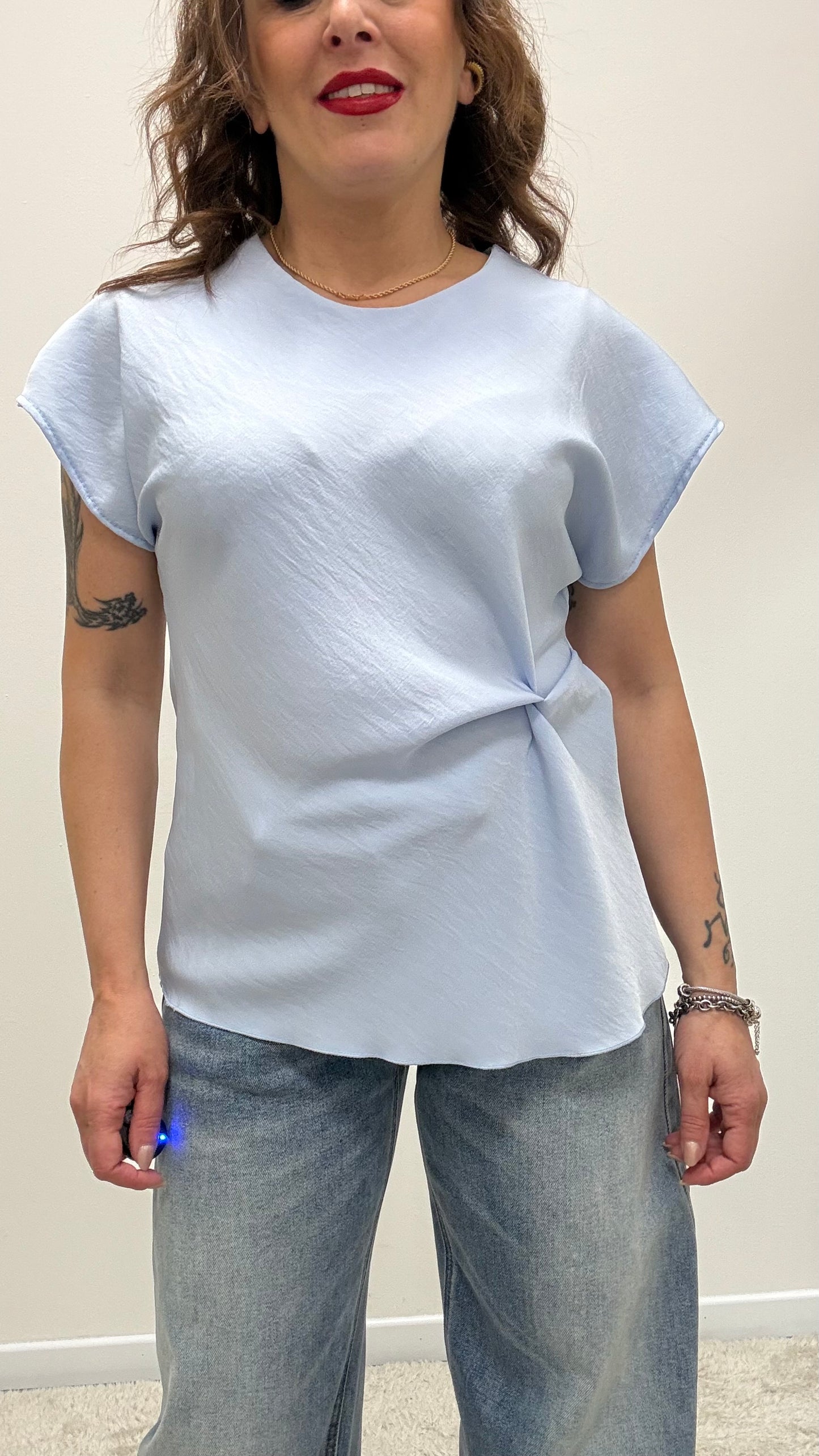Maglia azzurra con nodo Extasy