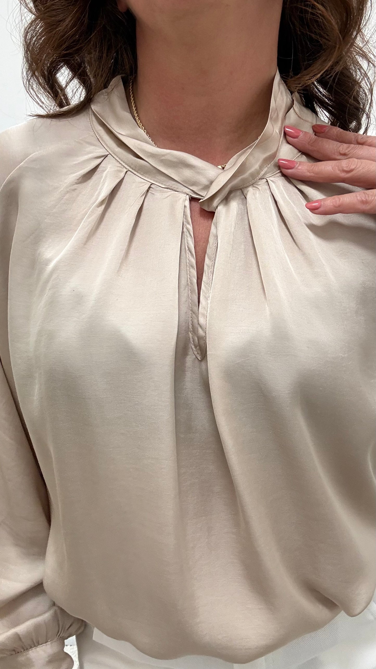 Blusa raso viscosa 100% nodo Haveone beige