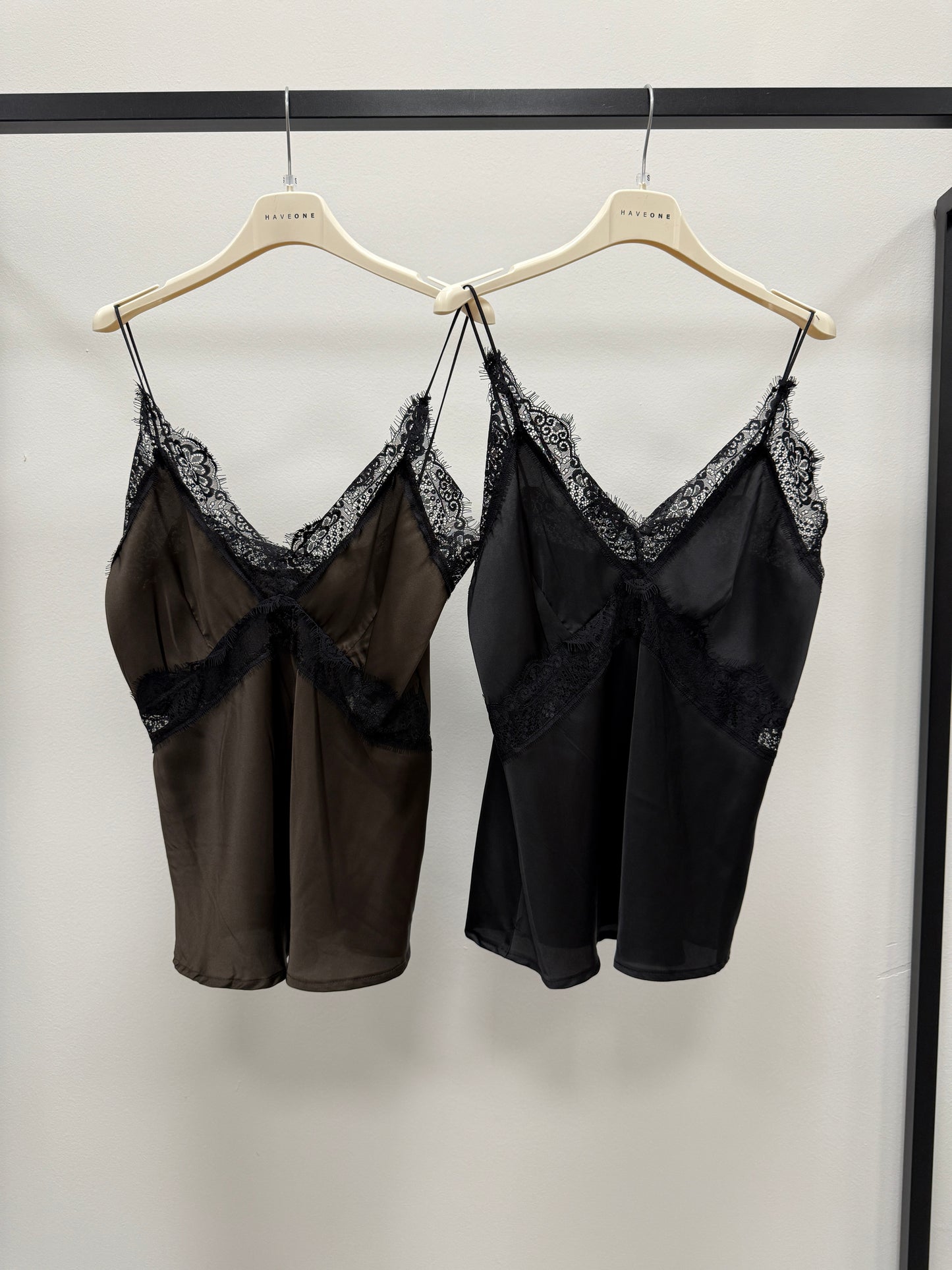 Top pizzo viscosa Moro Haveone