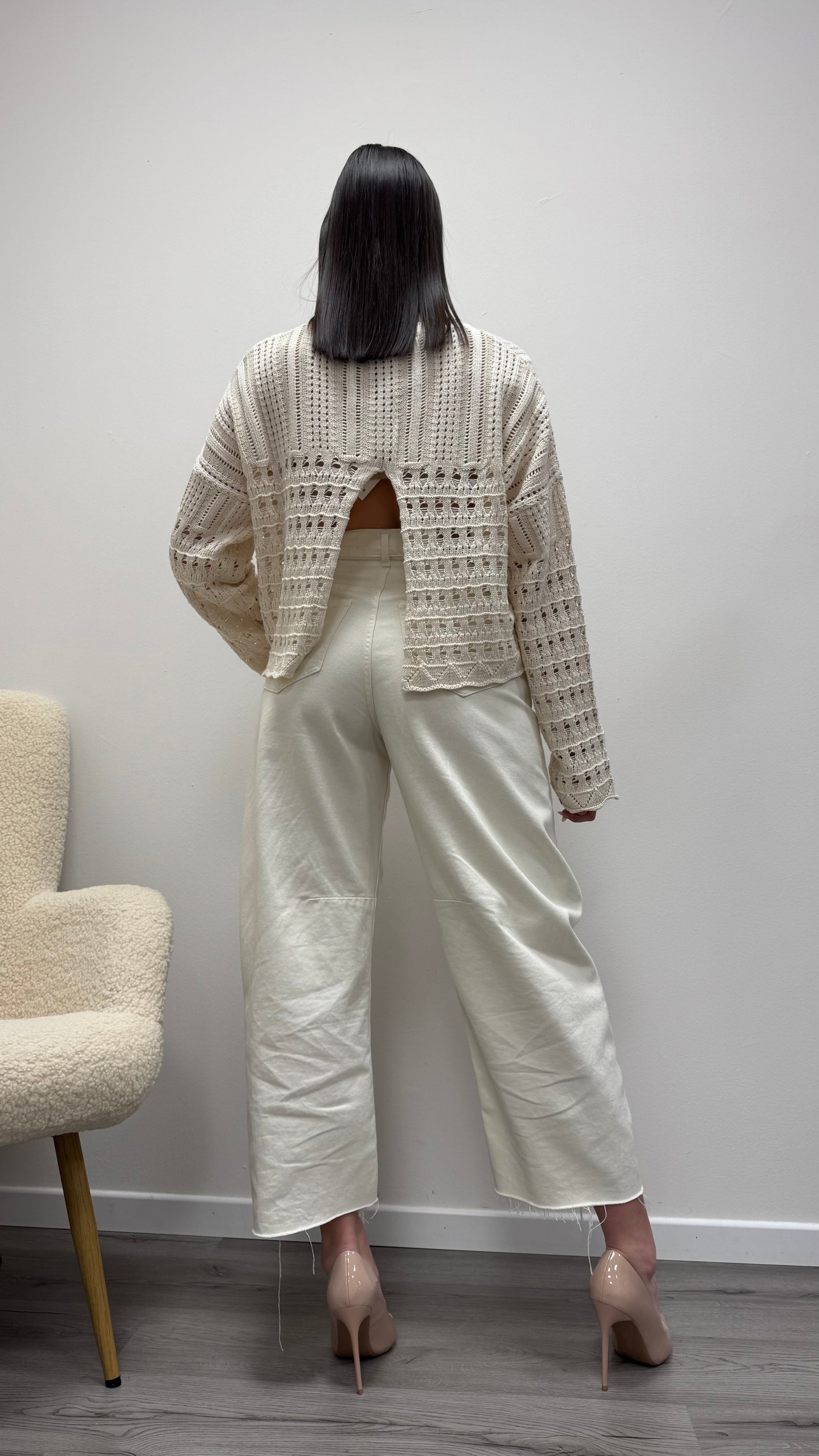 Maglia paricollo traforata con spacchetto dietro  Haveone