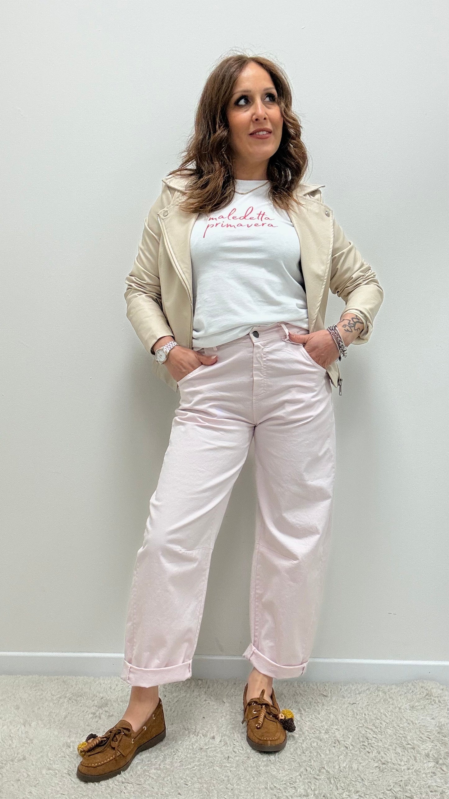 Jeans ovetto elastico in vita Motel rosa