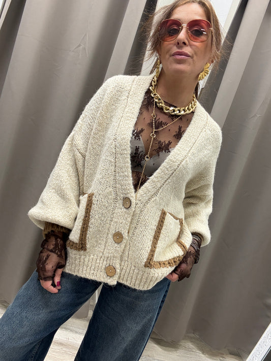 HaveOne Cardigan Tre Bottoni Burro