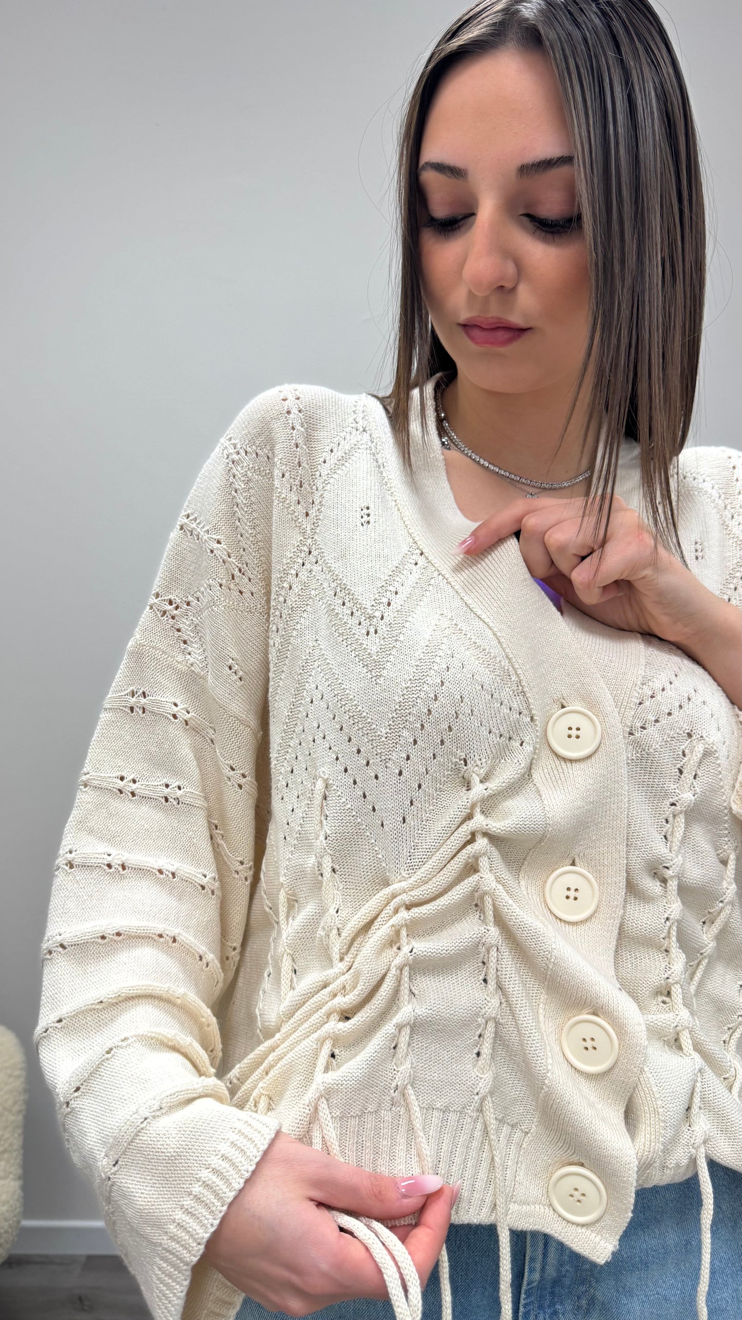 Cardigan traforato con coulisse regolabile Haveone burro