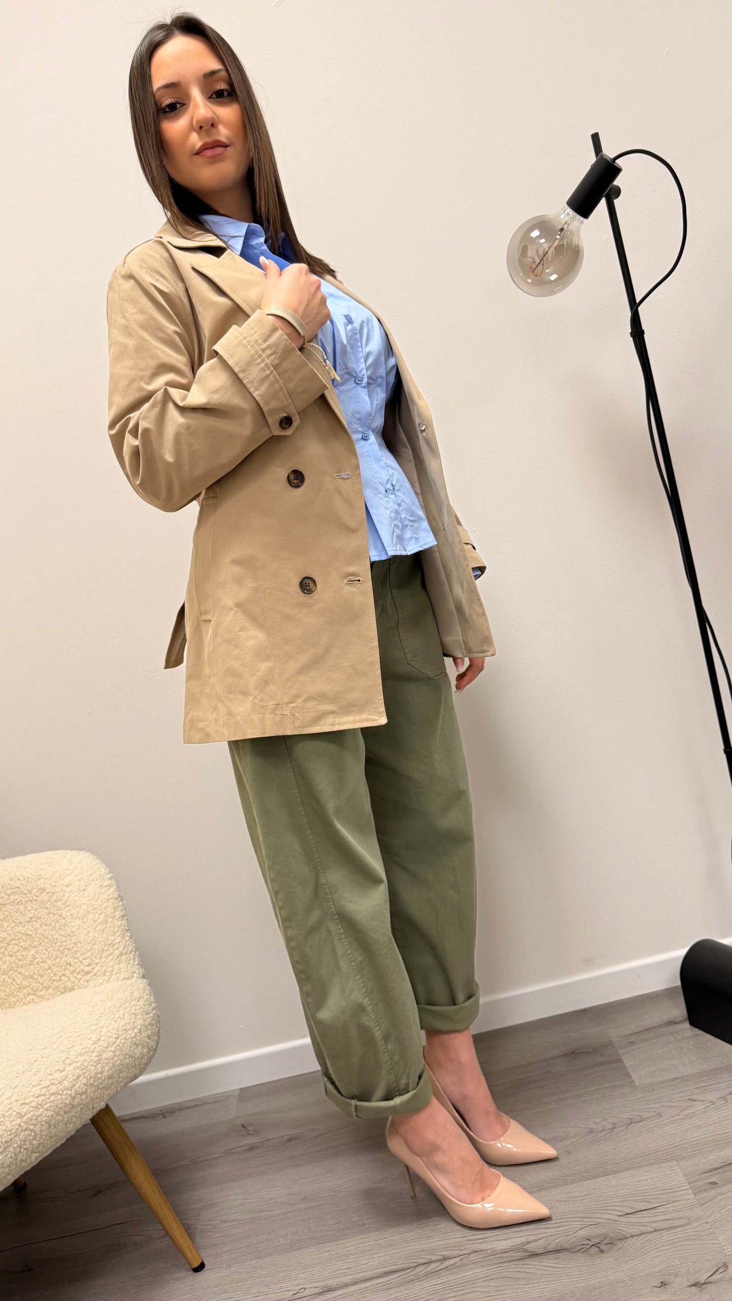 Trench corto classico con cintura Susy Mix