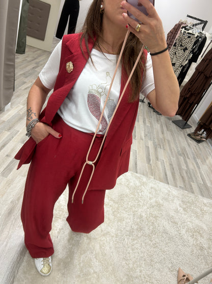 Susy mix completo gilet con spilla in lino rosso India