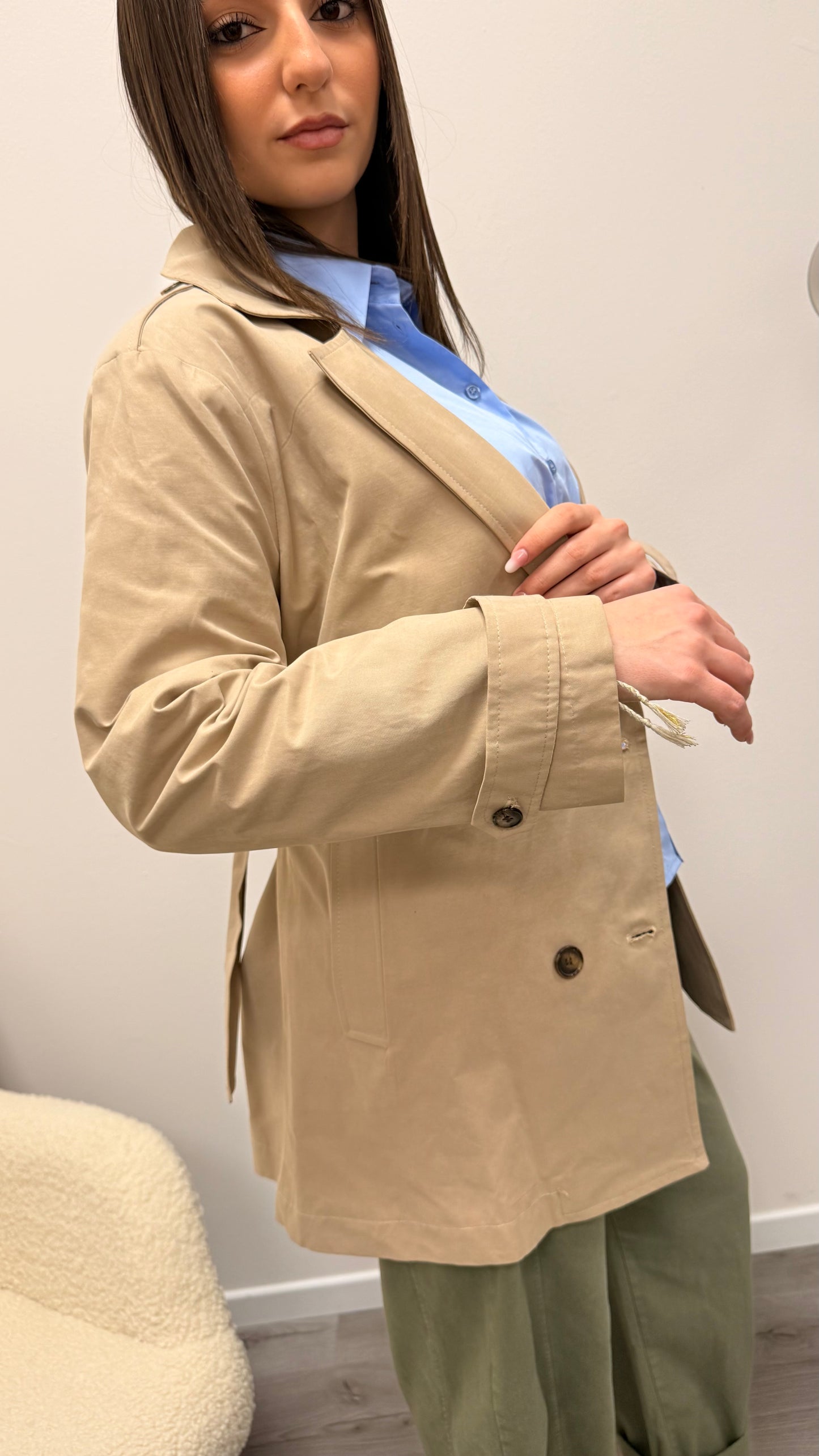 Trench corto classico con cintura Susy Mix