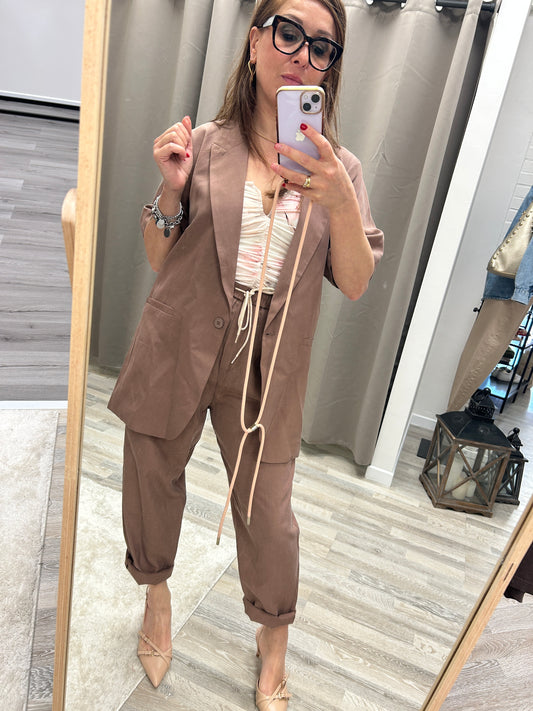 You decide pantalone carrot in lino mocha mousse