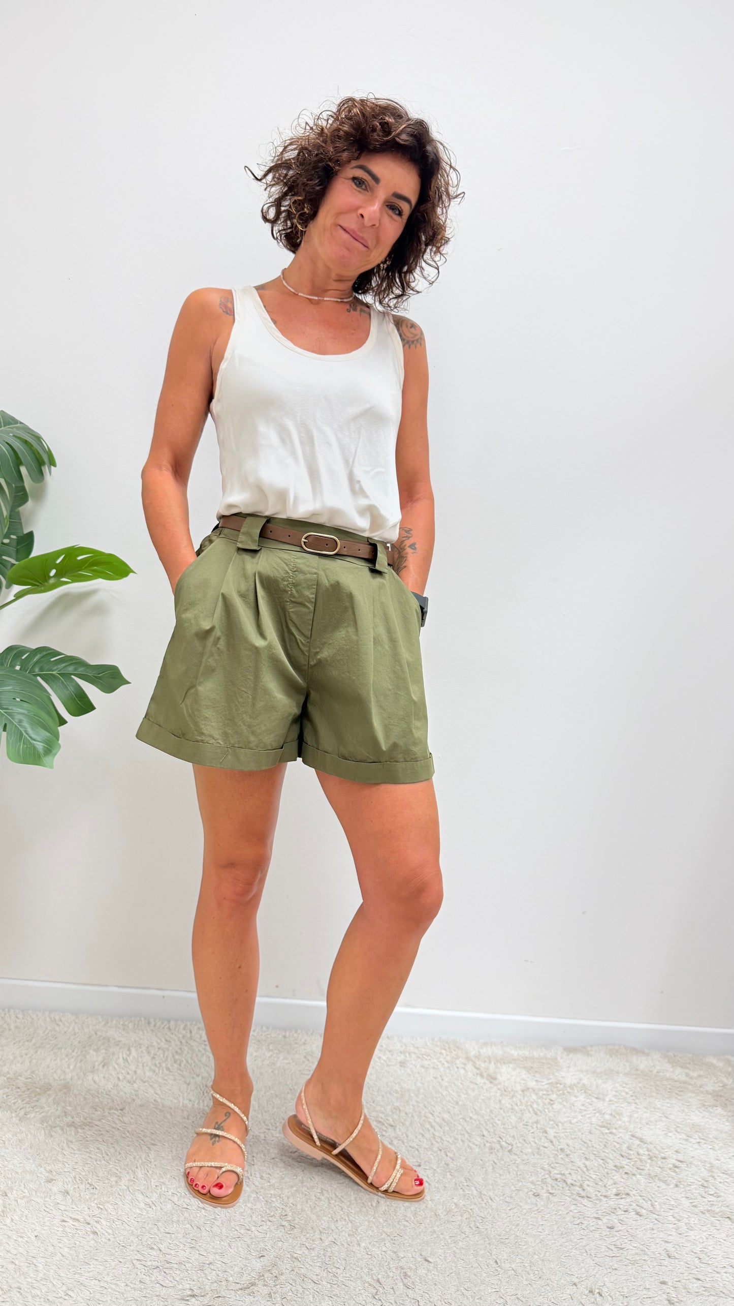 Shorts a Campana con Risvolto  Verde Militare HaveOne Art.PFL-Q674