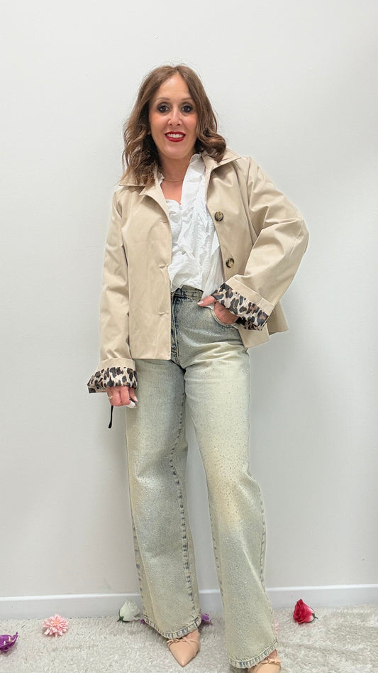 Trench corto modello cappa Memoire