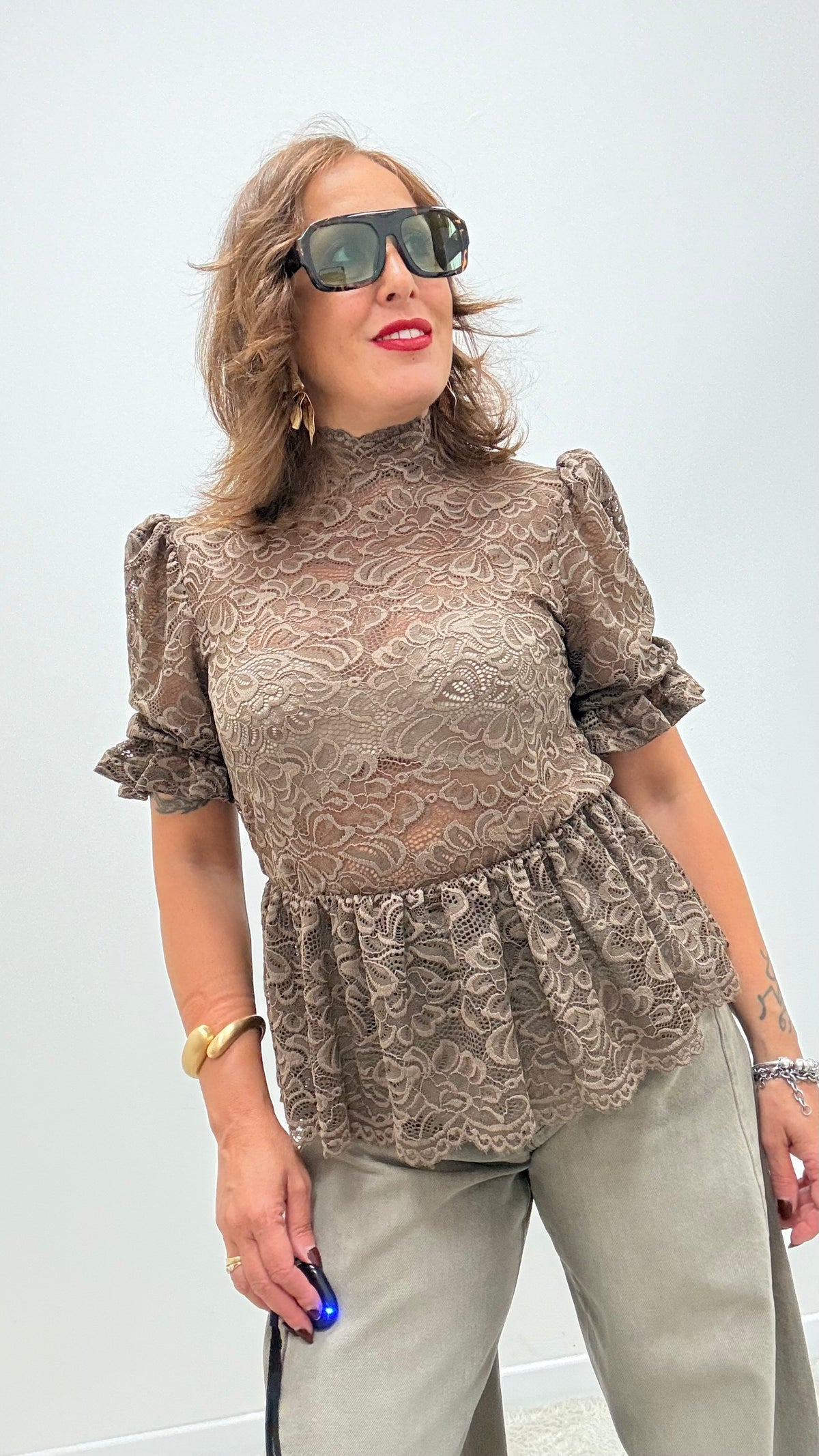 T-shirt pizzo manica sbuffo HaveOne TPA-R006 moro