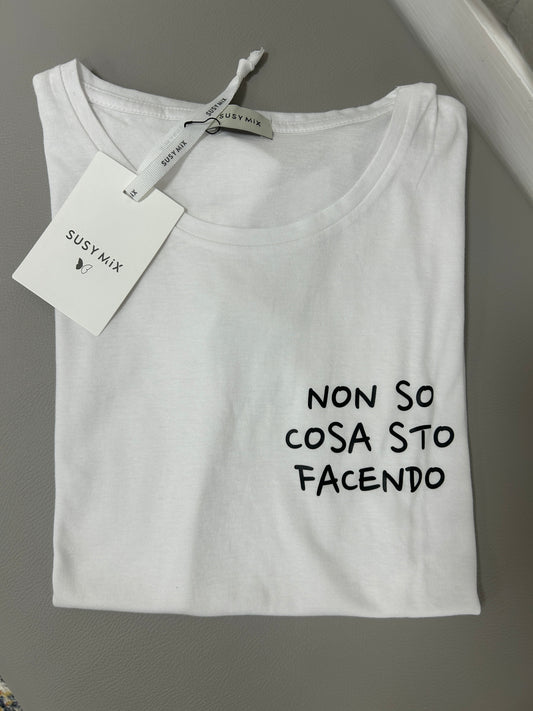 Susy Mix t-shirt “Non so cosa sto facendo”