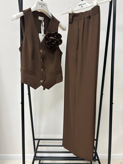 Susy Mix completo gilet+ pantalone con fiore moro