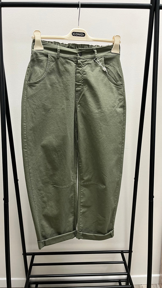 Jeans ovetto elastico in vita Motel verde salvia