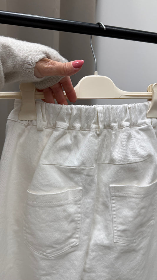 Jeans ovetto elastico in vita Tensione in