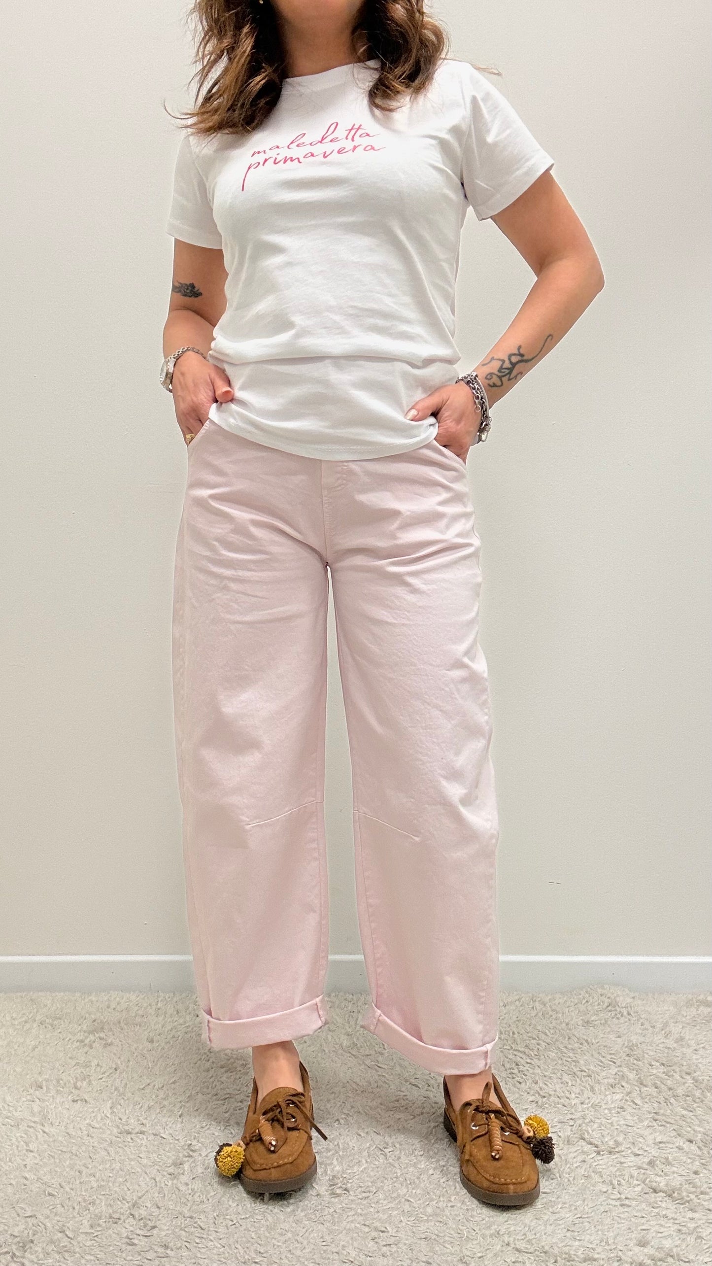 Jeans ovetto elastico in vita Motel rosa