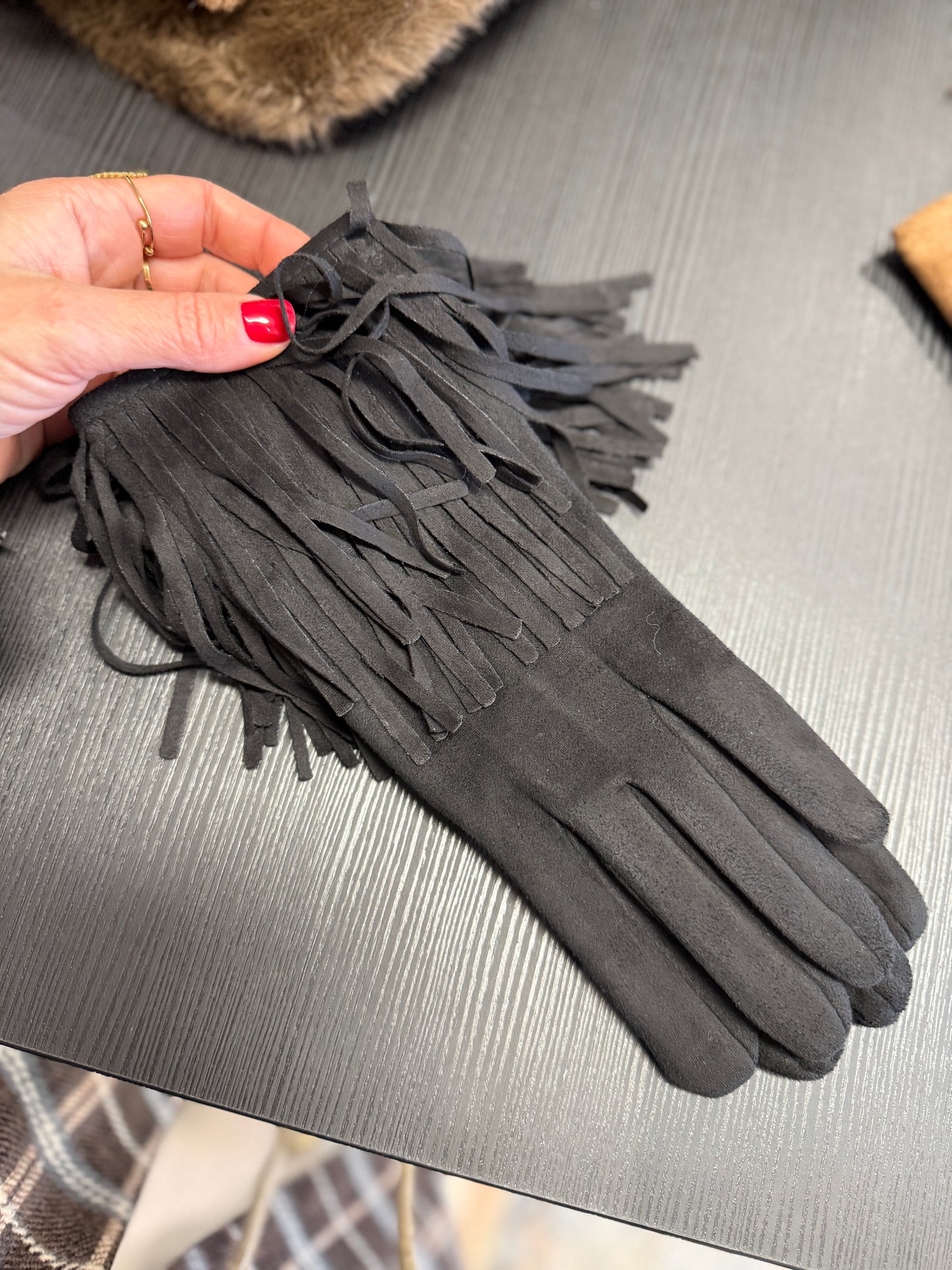 Guanti ecocamoscio con frange nero Memoire