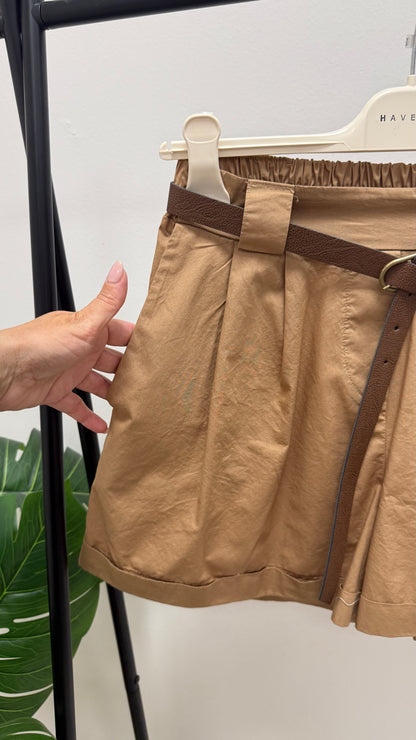 Shorts a Campana con Risvolto cammello HaveOne