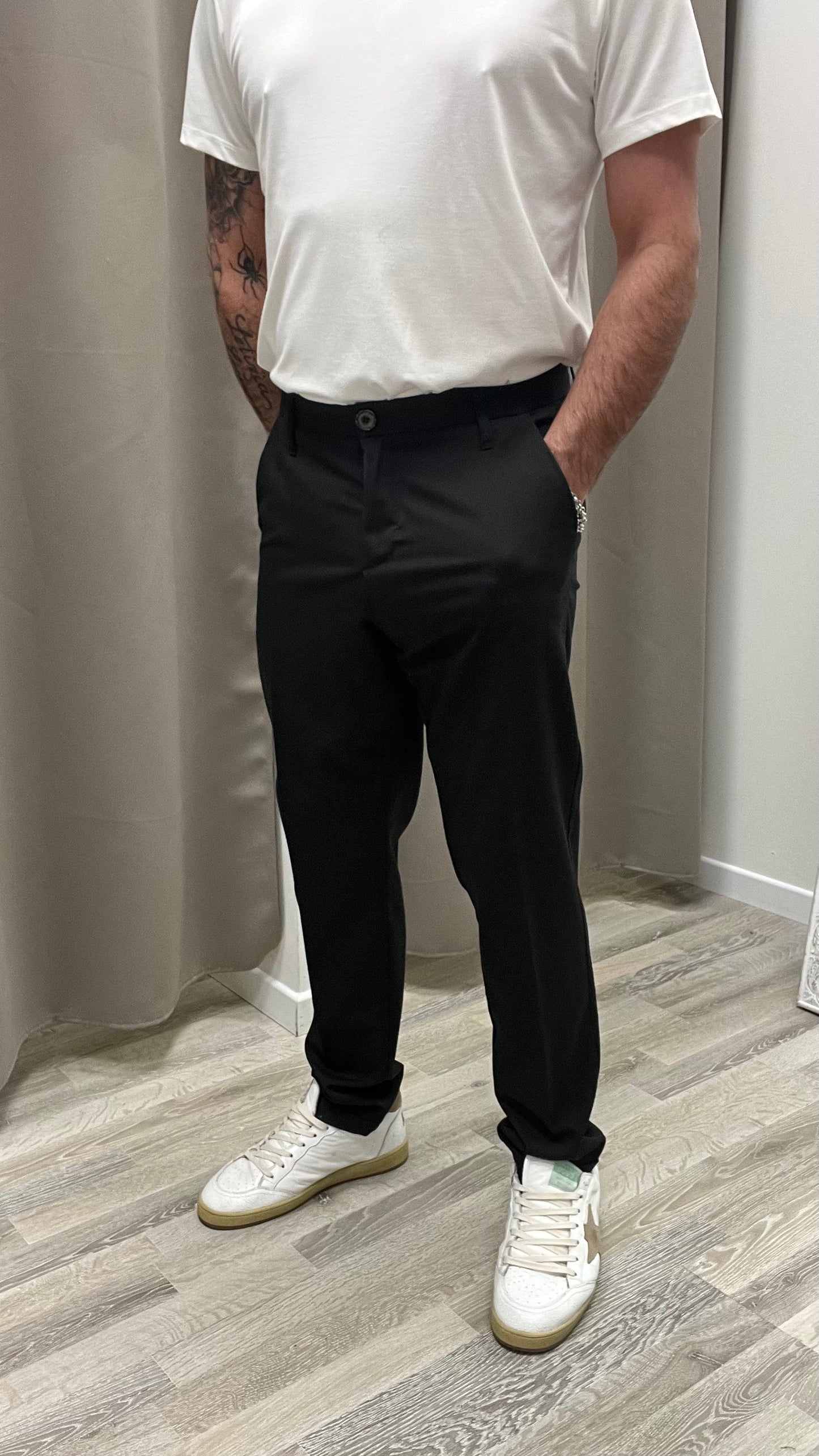 Pantalone Con Risvolto Nero Imperial