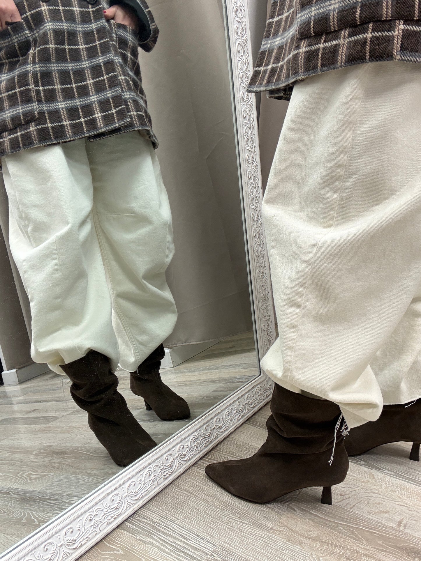 Stivali camoscio  gambale arricciato tacco 5 cm