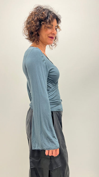 Maglia scaldacuore incrociata con manica a campana My-d grigio