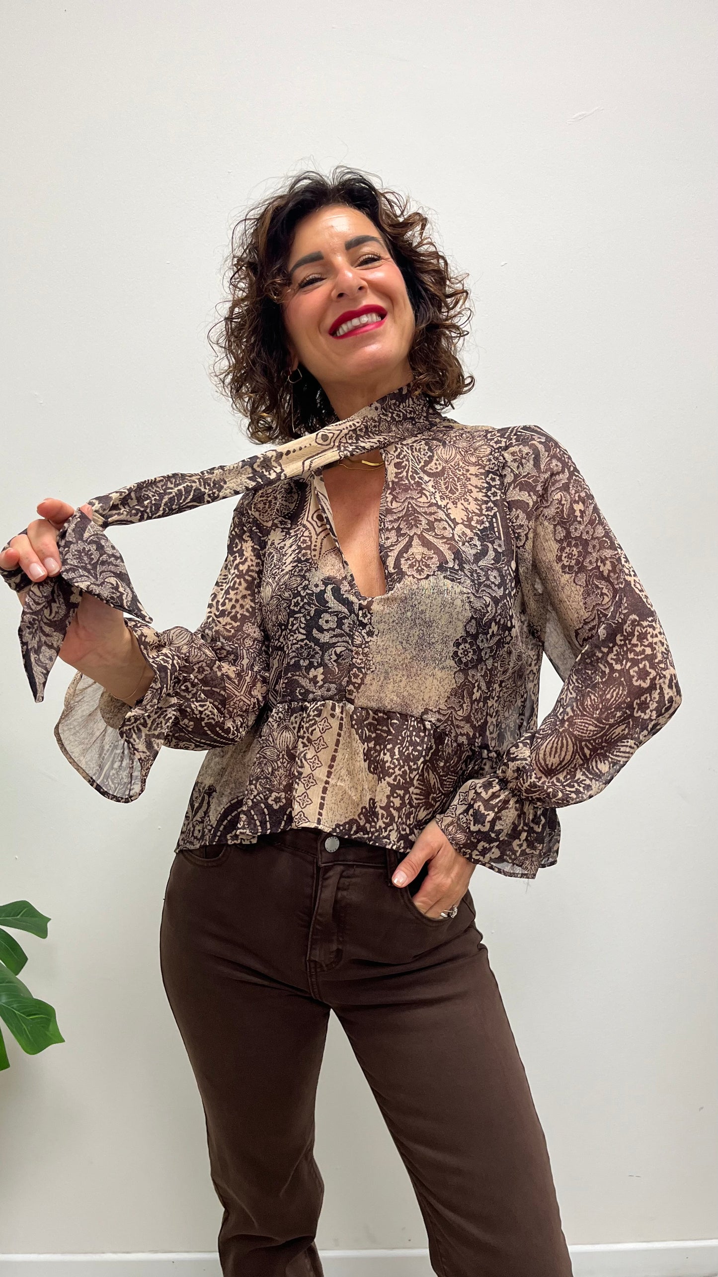 Blusa fantasia scatolina moro Extasy