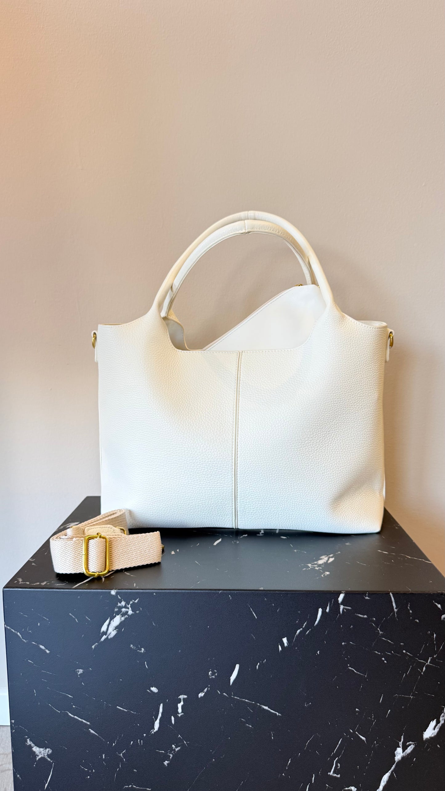 Borsa con pochette in ecopelle latte Memoire