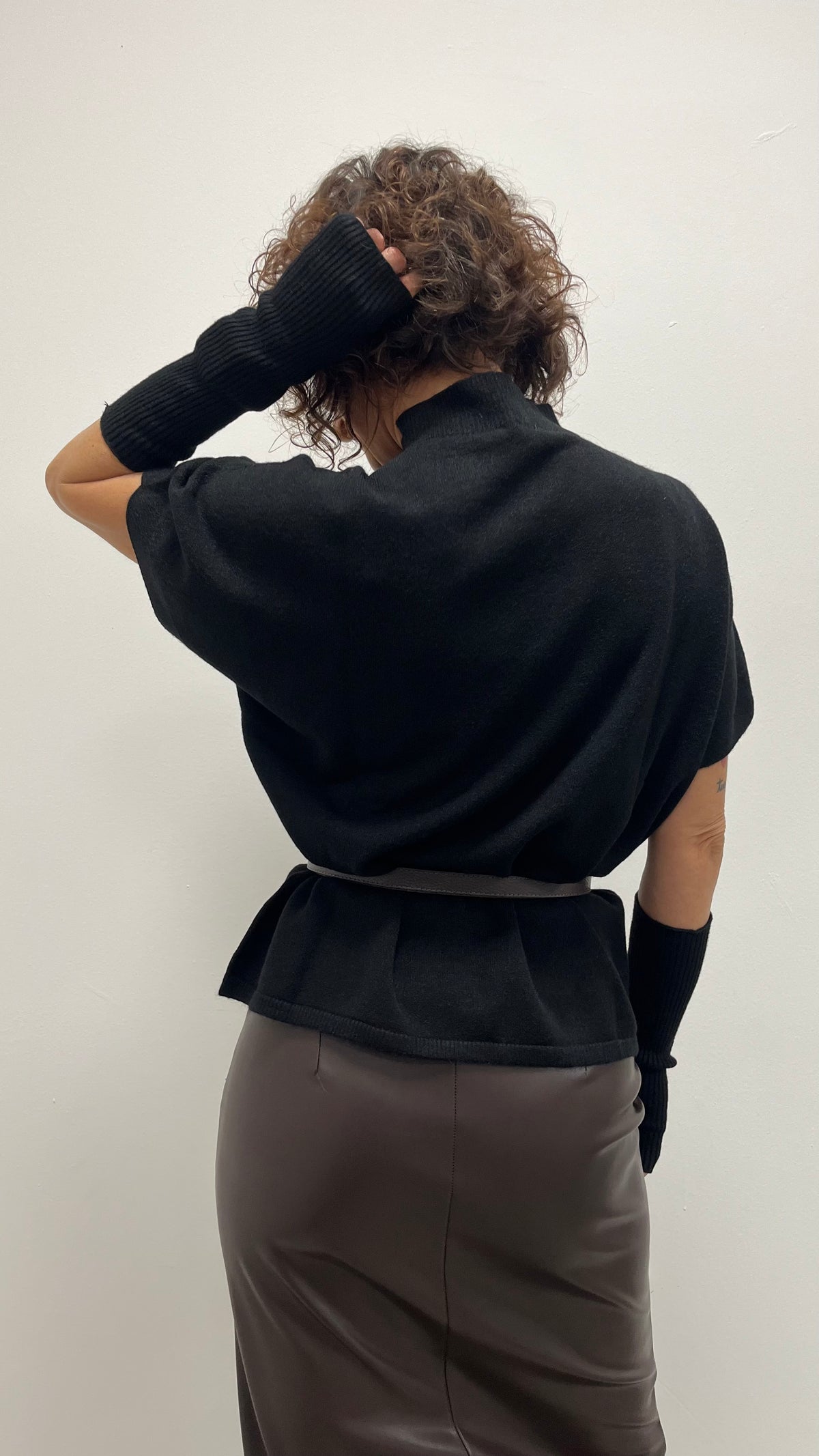 Maglia con Manicotti Susy Mix Nera Art.5703331008
